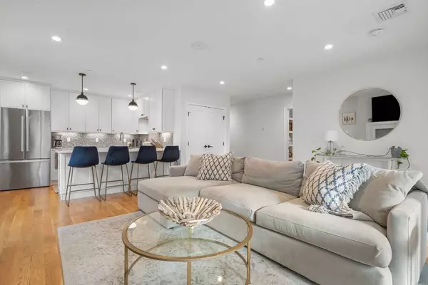 26 Chilcott Pl #1, Boston, MA 02130