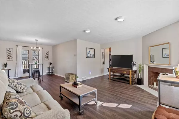 517 33rd ST NW, Canton, OH 44709