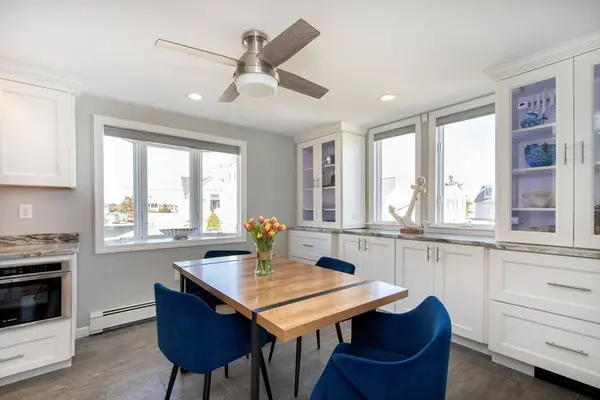 3 Plymouth Ave, Duxbury, MA 02332