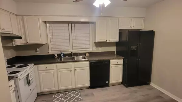 126 Roberta Dr #A&B, Summerville, SC 29485