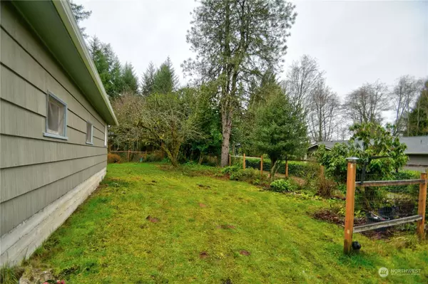 3525 49th AVE SW, Olympia, WA 98502