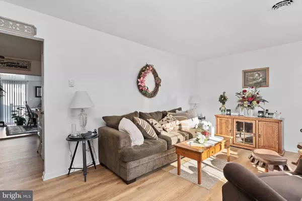 3045 WHITE CHURCH ROAD, Chambersburg, PA 17202