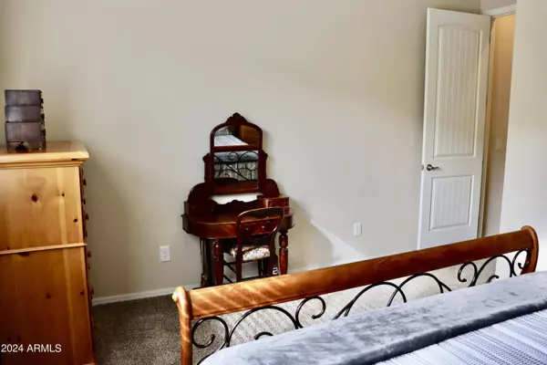 12987 E SANDOVAL Street, Dewey, AZ 86327