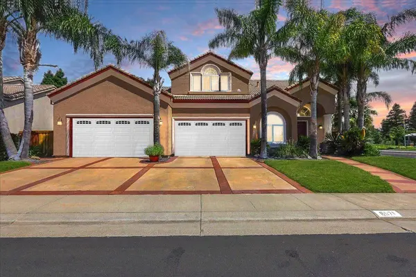 8571 Castlehaven CT, Elk Grove, CA 95624