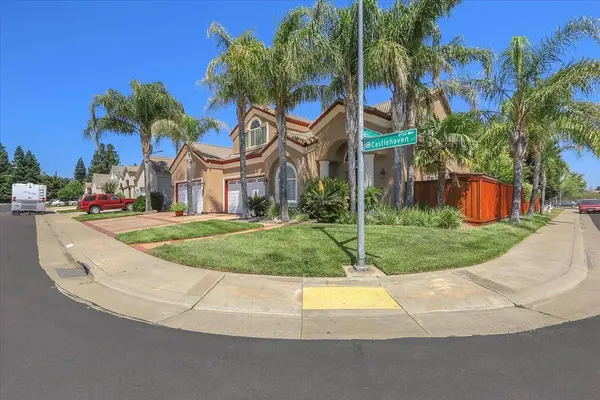8571 Castlehaven CT, Elk Grove, CA 95624