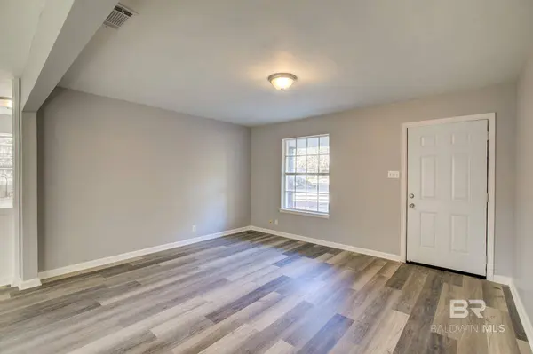 1408 Warren Drive, Daphne, AL 36526