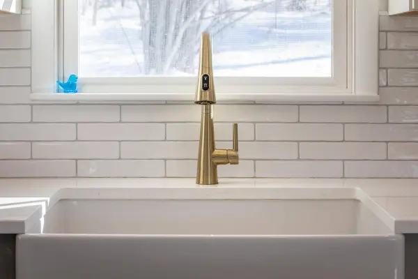 42 Cobb RD, Andover, VT 05143