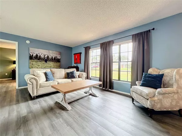 1172 PEAK CIR, Deltona, FL 32738