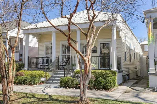 725 FOUCHER ST, New Orleans, LA 70115