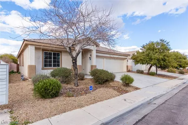 906 Pueblo Hills Avenue, North Las Vegas, NV 89032