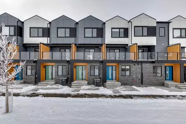 8535 19 AVE SE #104, Calgary, AB T2B 2M4