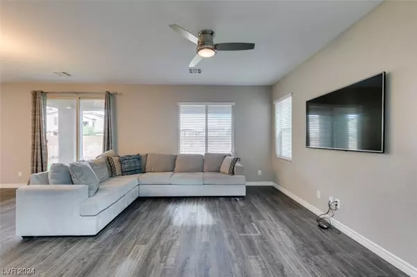 10128 Skye Camp Drive, Las Vegas, NV 89166