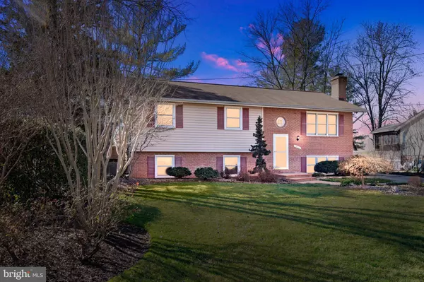 14713 ALGRETUS DRIVE, Centreville, VA 20120