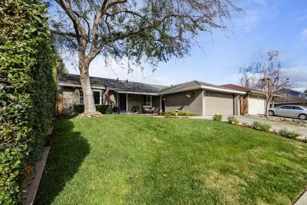 325 Curie DR, San Jose, CA 95119