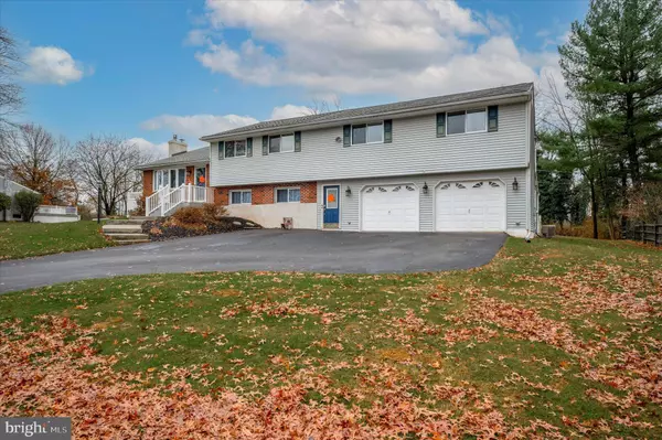 148 PANEPINTO DR, Schwenksville, PA 19473