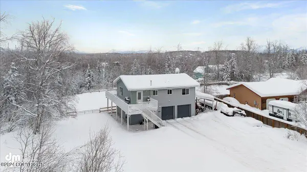 2200 S Rue De La Paix LOOP, Wasilla, AK 99623