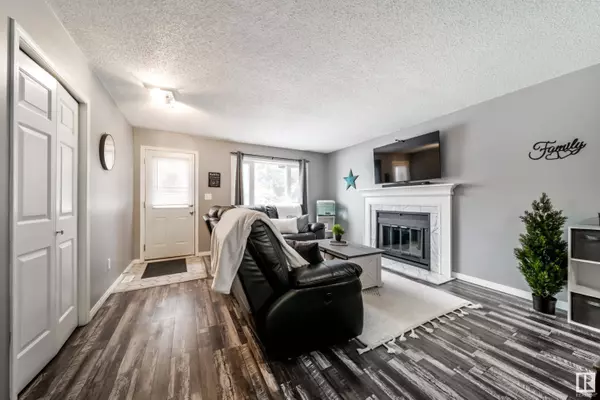 4411 123 AV NW, Edmonton, AB T5W 5C2