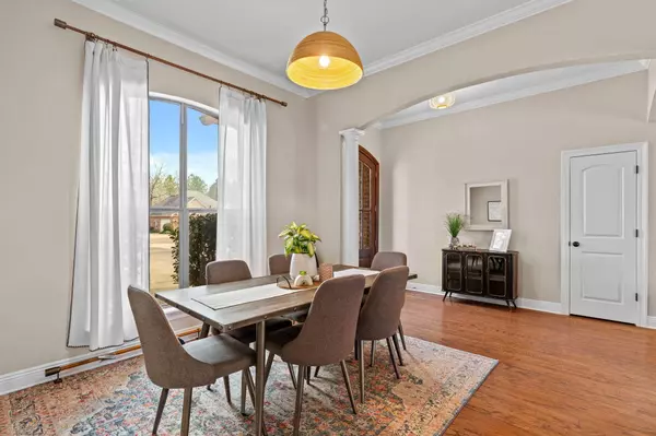 15 Sunline Dr, Petal, MS 39465