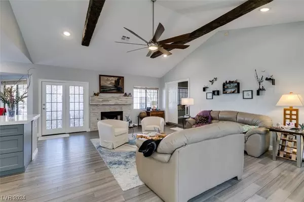 250 Garfield Drive, Henderson, NV 89074