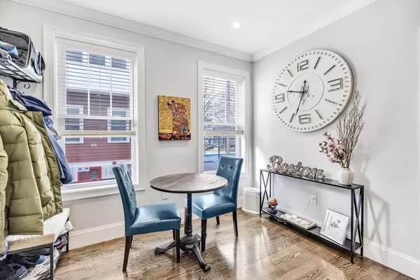 180 Gold St #1, Boston, MA 02127