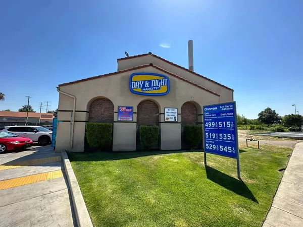 3769 W Shaw Avenue, Fresno, CA 93711