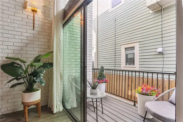 1101 NAPOLEON AVE #D, New Orleans, LA 70115