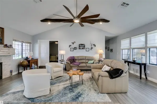 250 Garfield Drive, Henderson, NV 89074