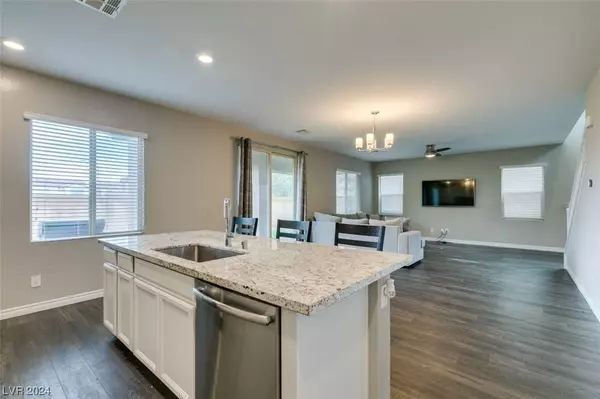 10128 Skye Camp Drive, Las Vegas, NV 89166