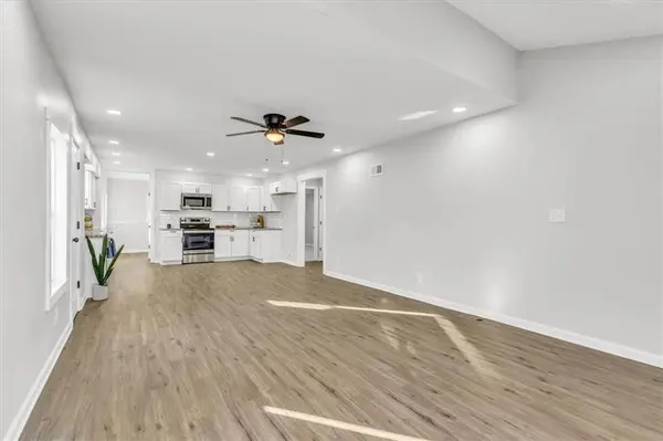 526 S Hardy AVE, Independence, MO 64053