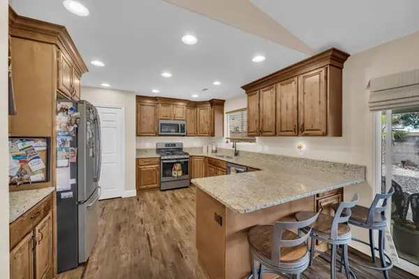 620 W 100 S, Hurricane, UT 84737