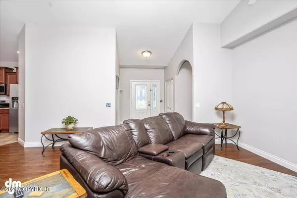 6981 S Frontier DR, Wasilla, AK 99623