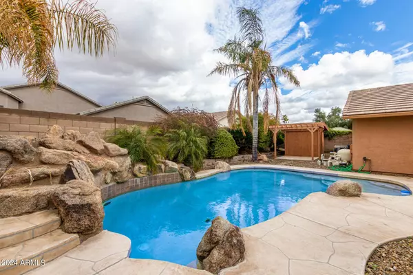 9852 E PAMPA Avenue, Mesa, AZ 85212