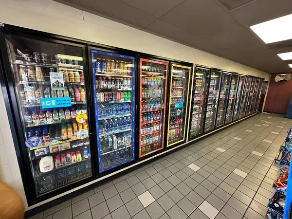 3769 W Shaw Avenue, Fresno, CA 93711