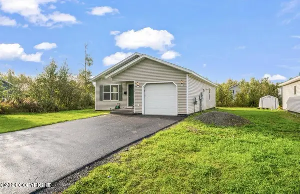 3803 S Lance B CIR, Wasilla, AK 99654