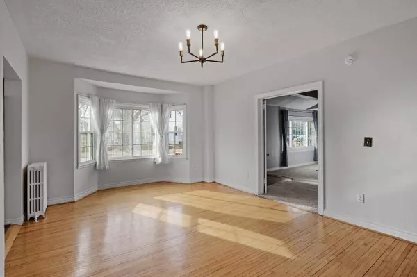 4864 Bloom AVE, White Bear Lake, MN 55110