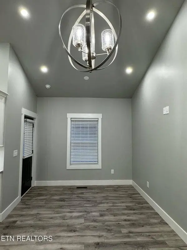 707 W Old Andrew Johnson Hwy, New Market, TN 37820