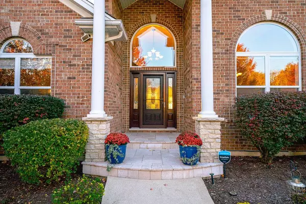 13002 Silverleaf CT, Plainfield, IL 60585