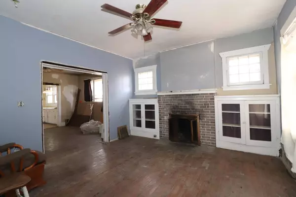 317 W 6th ST, Fulton, MO 65251