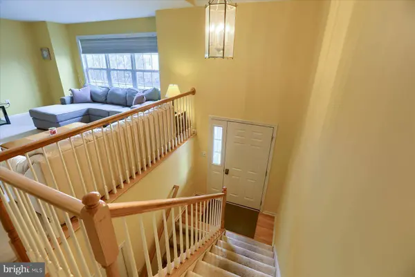 1167 CROSS CREEK DR, Mechanicsburg, PA 17050