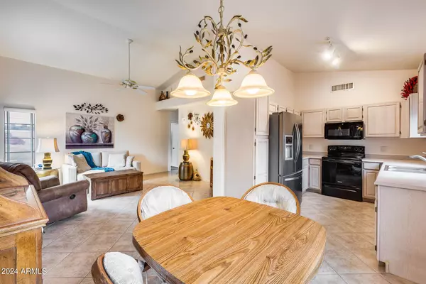 14300 W BELL Road #343, Surprise, AZ 85374