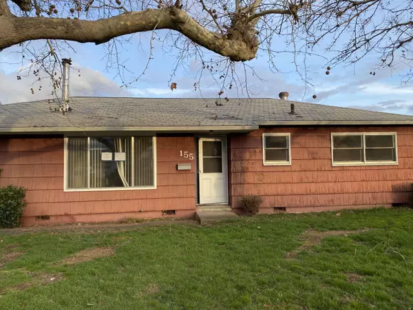 155 Bigham Dr, Central Point, OR 97502