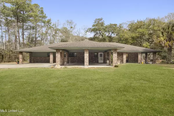 3301 Westerland Drive, Moss Point, MS 39562