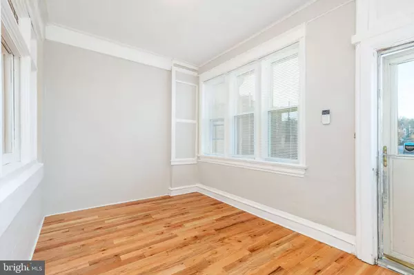 1004 E CHELTEN AVE, Philadelphia, PA 19138