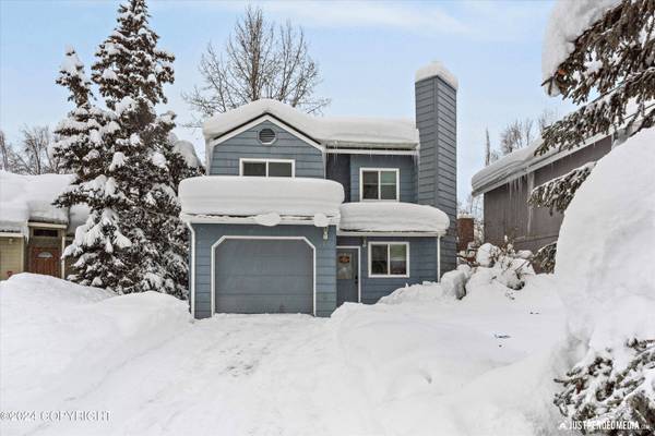 6811 Baxter Terrace CIR, Anchorage, AK 99504