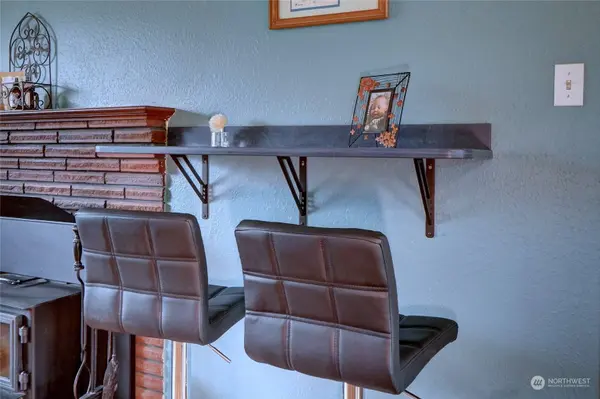 606 E 68th ST, Tacoma, WA 98404