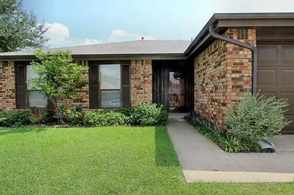 5028 Coker Drive, Flower Mound, TX 75028