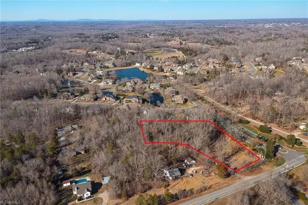 1712 W Lexington AVE, High Point, NC 27262