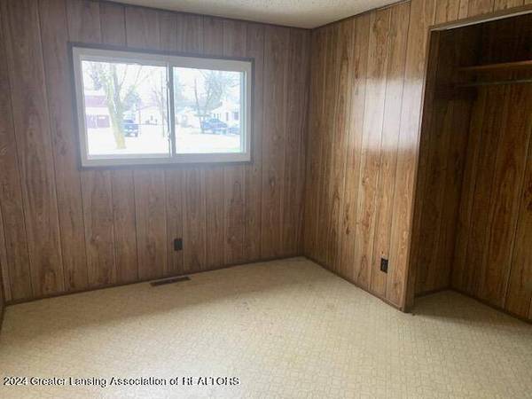 113 S Park Street, Ashley, MI 48806, Ashley, MI 48806