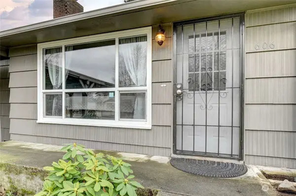 606 E 68th ST, Tacoma, WA 98404