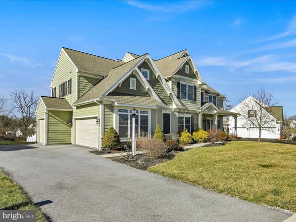 176 SAVANNAH DR, Hummelstown, PA 17036